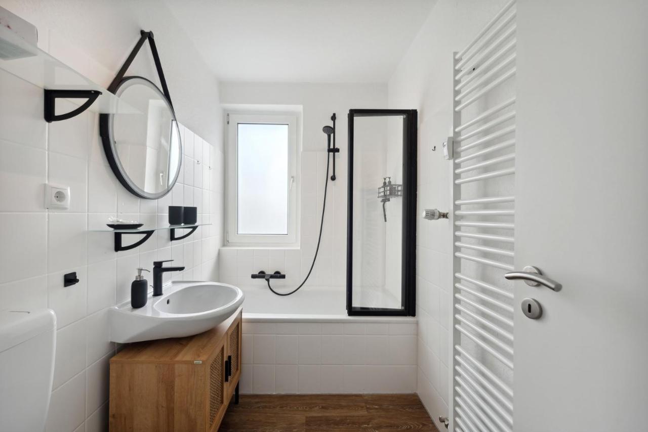 Amalfi Apartments A01 - Gemuetliche 2 Zi-Wohnung Mit Boxspringbetten Und Smart Tv Кайзерслаутерн Екстер'єр фото